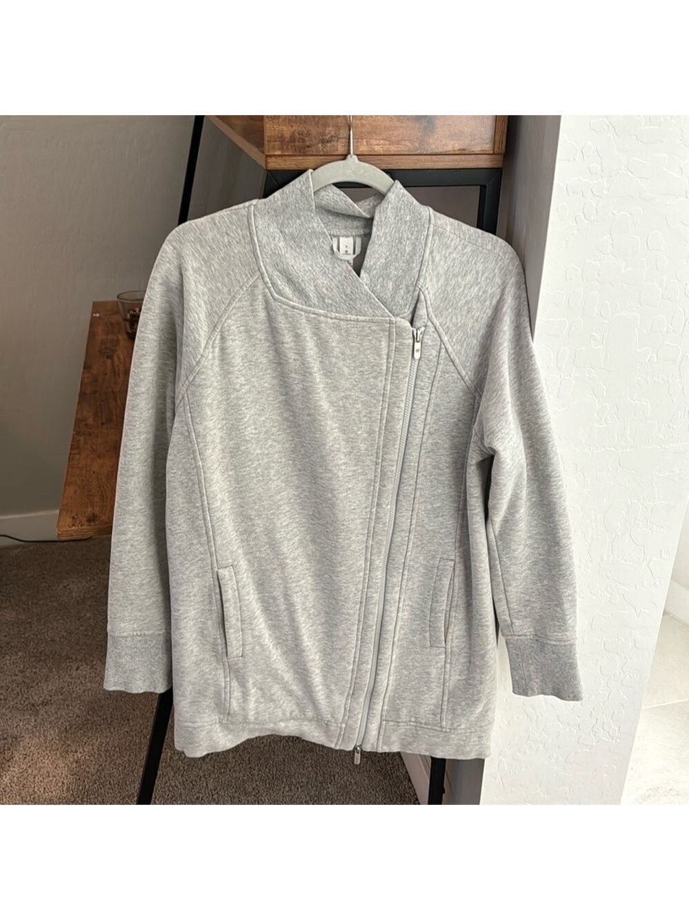 Lululemon Gray Zip Up Sweater Coat Size 8